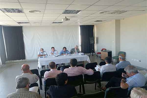 La asamblea aprobó el balance de la Usina y eligió nuevo director.