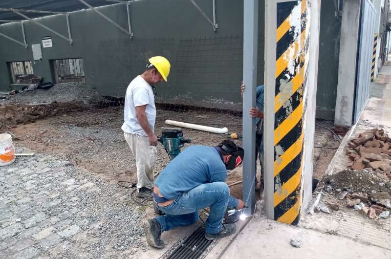 La Usina comenzó las obras para la colocación del primer surtidor eléctrico