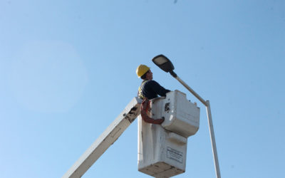 Con una millonaria inversión avanza el plan de recambio de luminarias led en la zona al norte de la ruta 226